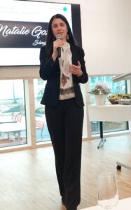 Als Sängerin für Event in Aarau gebucht.