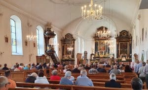 Sängerin in Kirche Tänikon.