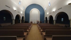 Sängerin für Trauerfeier in Kapelle des Friedhofs Rosenberg in Winterthur.