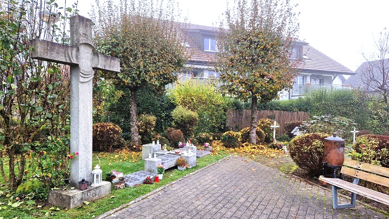 Mein Gesang an Beerdigung auf dem Friedhof Arni im Kanton Aargau.