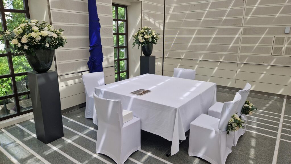 Sängerin für Trauung in Zürich - hier im Hotel Widder.