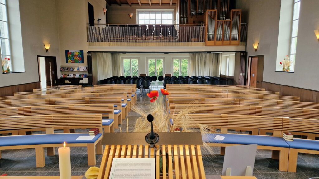 Buchen Sie die Sängerin Natalie Gozzi für Trauerfeier in Eschlikon.