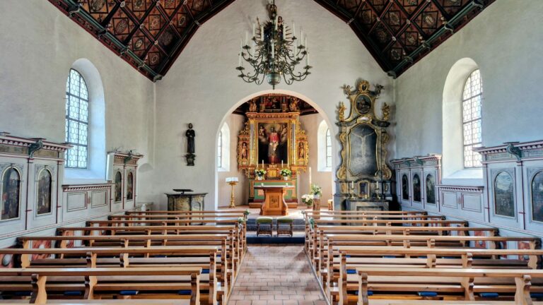Sängerin Natalie Gozzi für Ihre Trauung in der Flüeli-Kapelle in Flüeli-Ranft bei Sachseln.