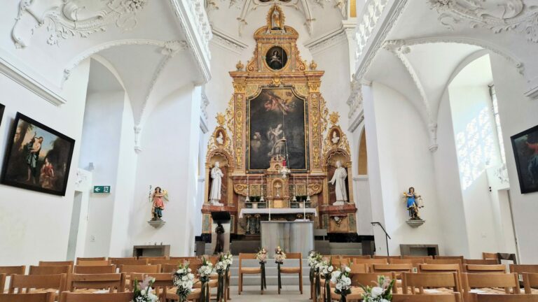 Sängerin für Trauung und Taufe im Kloster Einsiedeln.